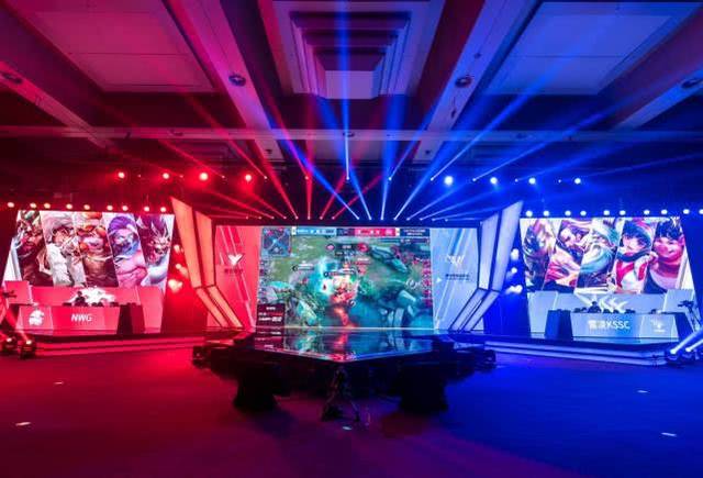 韩网投票最佳阵容结果与官方最相似 仅ADC位置阵容不同！